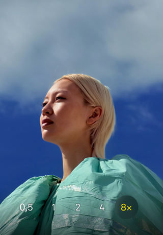 App Câmera do iPhone 17 Pro, zoom óptico de 0,5x, 1x, 2x, 4x e 8x, com 8x selecionado